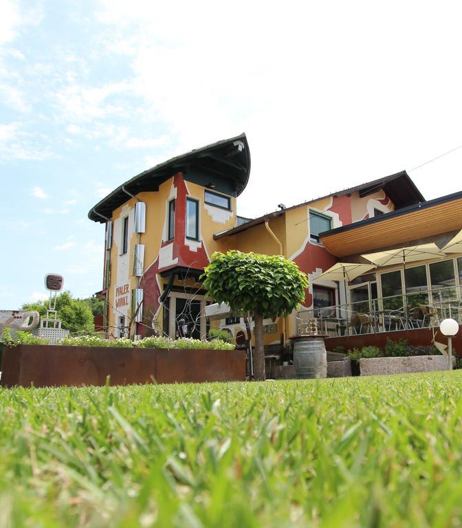 Malerwinkl Restaurant + Kunsthotel Hatzendorf Dış mekan fotoğraf